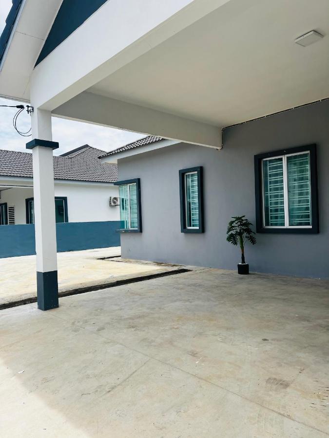 Villa Pool Kepala Batas Kampong Hilir  Dış mekan fotoğraf